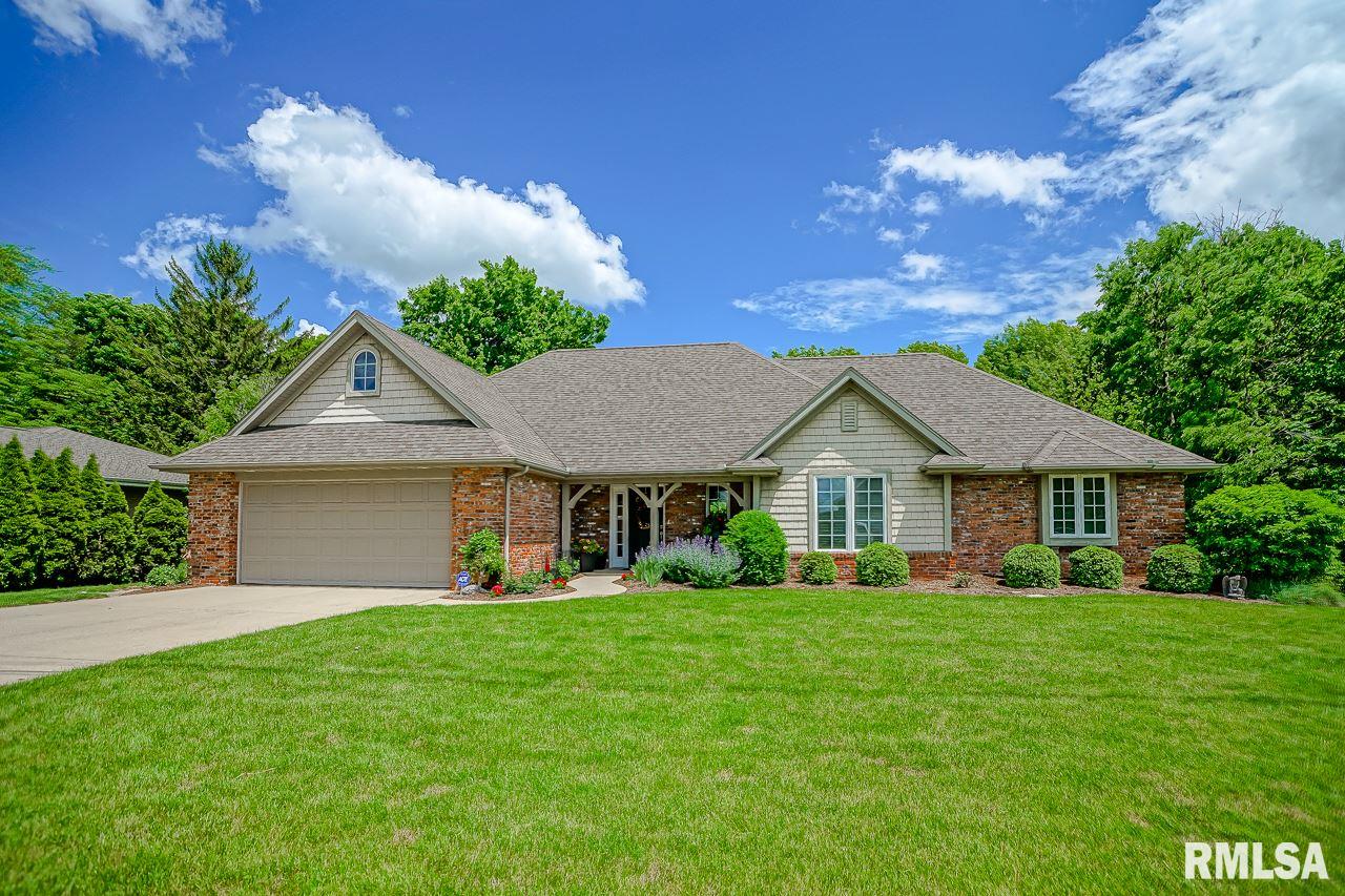 9138 North Pine Tree Road Peoria, IL 61615 - Photo 1 of 50 Gallery Image 1
