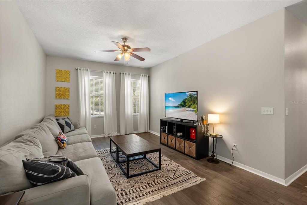 1889 Lakelet Loop Oviedo, FL 32765 - Photo 29 of 37