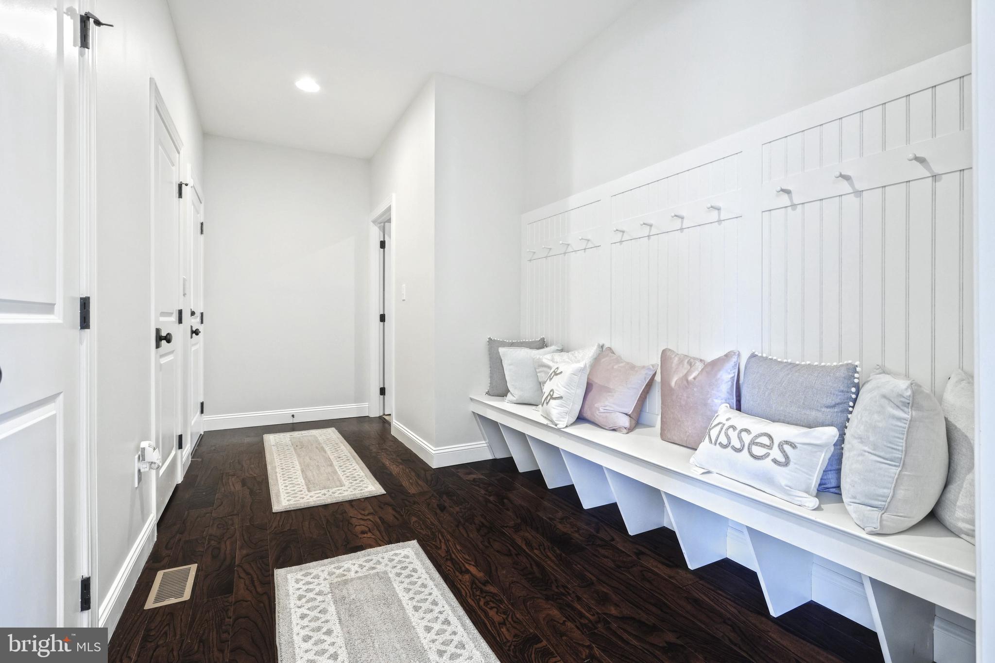 10 Village Road Manchester, PA 17345 - Photo 17 of 57 Gallery Image 17