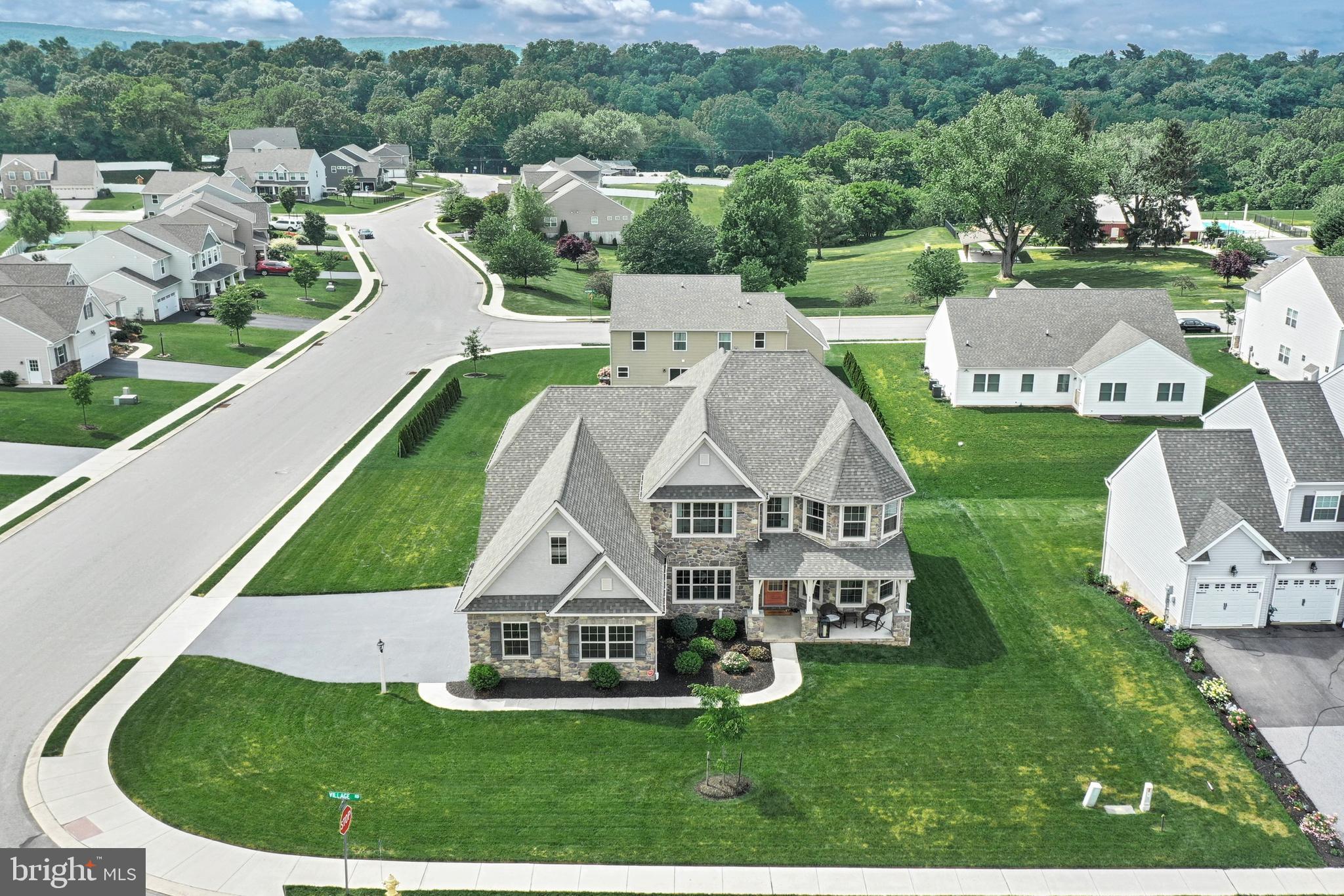 10 Village Road Manchester, PA 17345 - Photo 4 of 57 Gallery Image 4