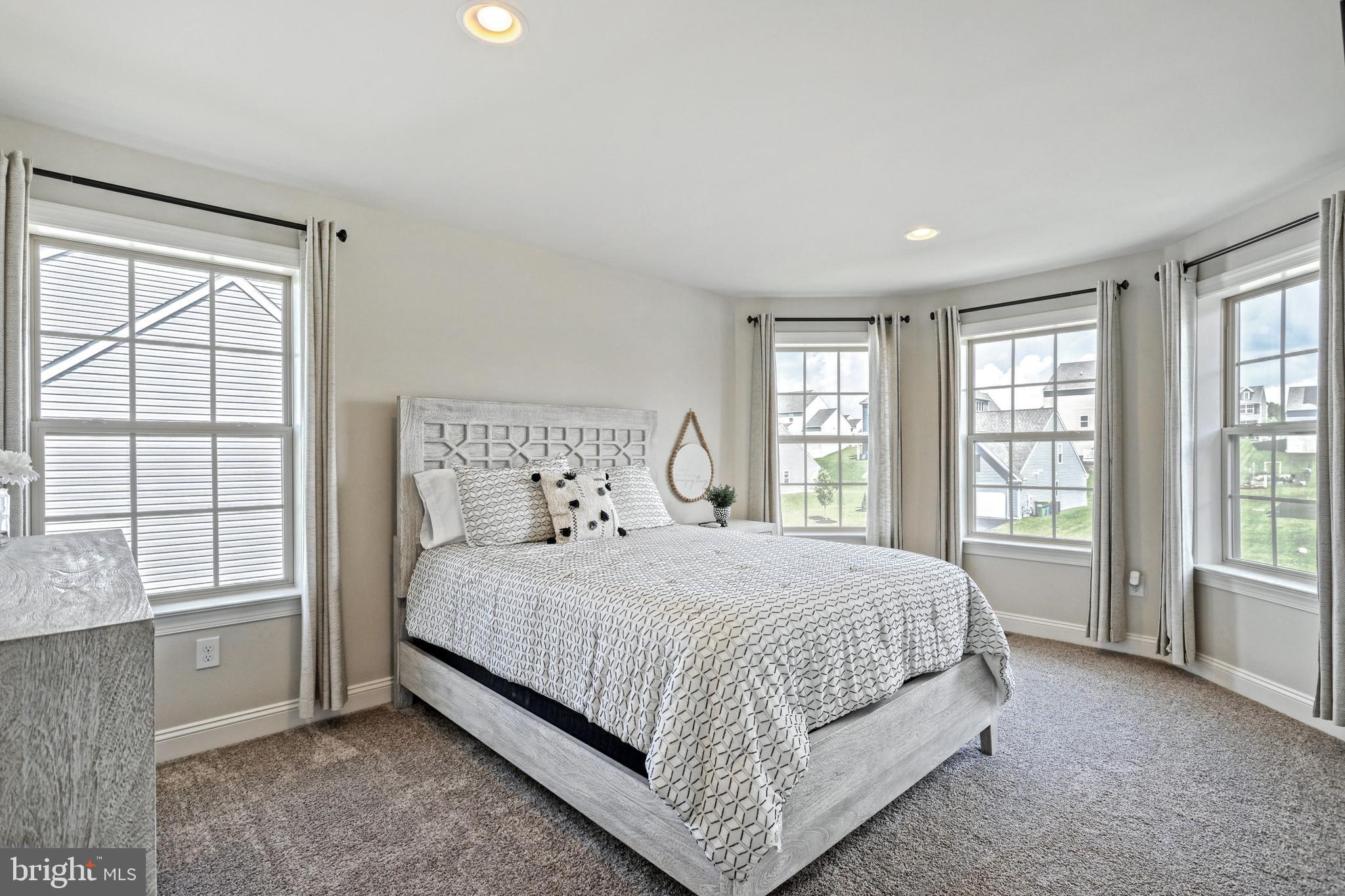 10 Village Road Manchester, PA 17345 - Photo 42 of 57 Gallery Image 42