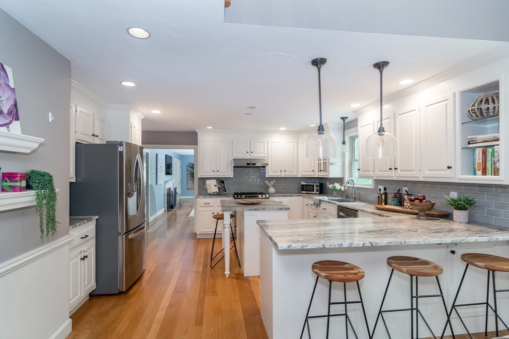 11 Kimball Road Hopkinton, MA 01748 - Photo 8 of 20 Gallery Image 8