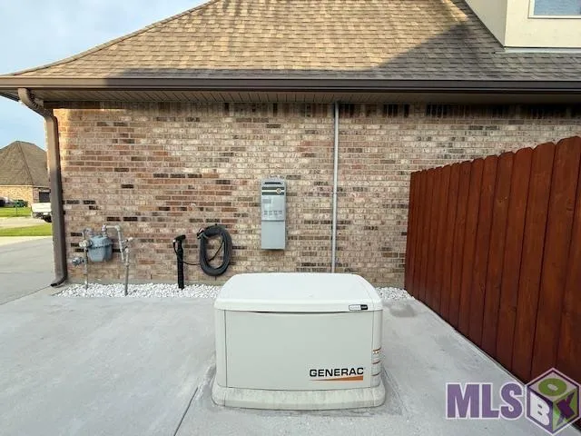 $336,000 | 371 Pond Drive, Thibodaux, LA 70301