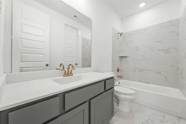 $589,738 | 27015 Costa Crk Drive, Katy, TX 77493
