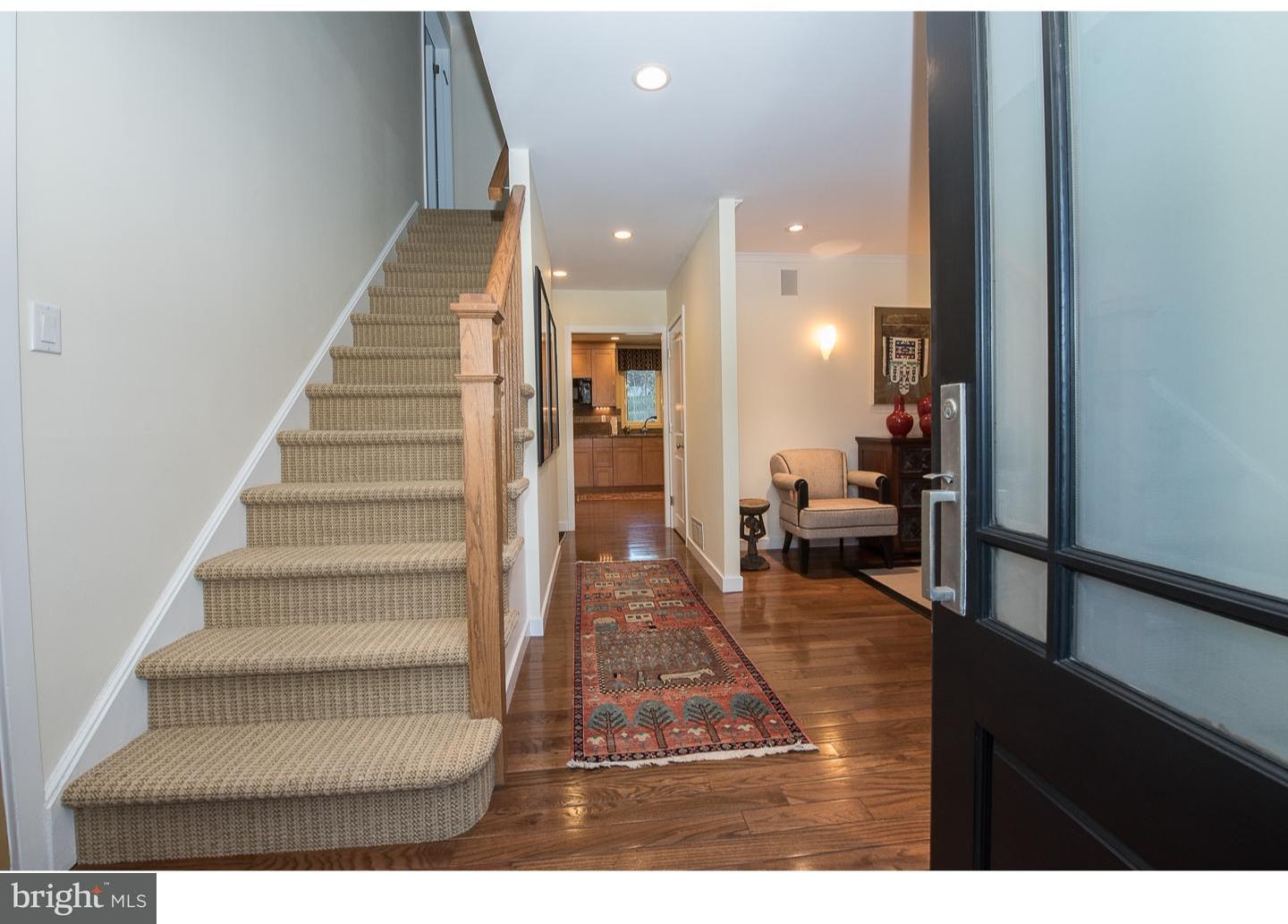 224 Woodstock Road Villanova, PA 19085 - Photo 14 of 25 Hallway