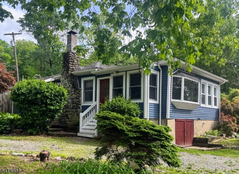 32 Laurel Drive Oak Ridge, NJ 07438 - Photo 1 of 19