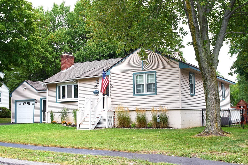 31 St James Road Shrewsbury, MA 01545 - Photo 3 of 22 Gallery Image 3