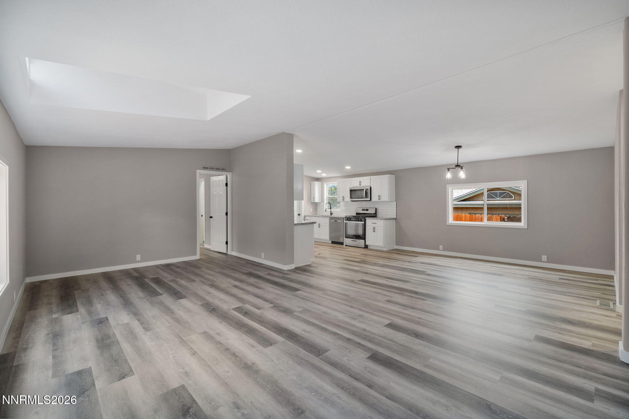 4987 Newport Court Reno, NV 89506 - Photo 2 of 25 2-web-or-mls-4987 Newport-3