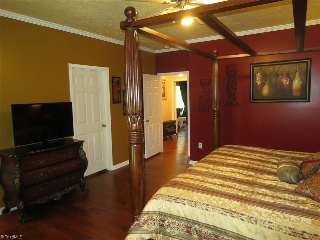 8250 Whipporwill Lane Rural Hall, NC 27045 - Photo 17 of 30 Gallery Image 17