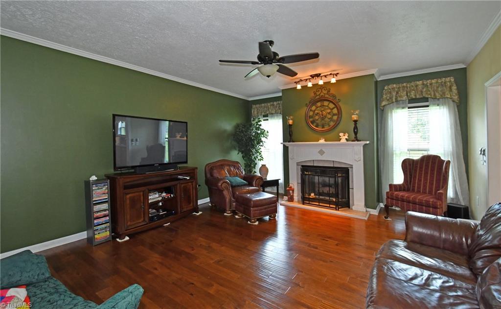 8250 Whipporwill Lane Rural Hall, NC 27045 - Photo 4 of 30 Gallery Image 4