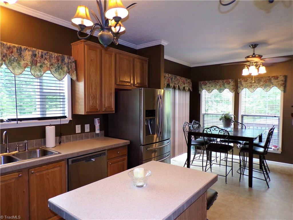 8250 Whipporwill Lane Rural Hall, NC 27045 - Photo 10 of 30 Gallery Image 10