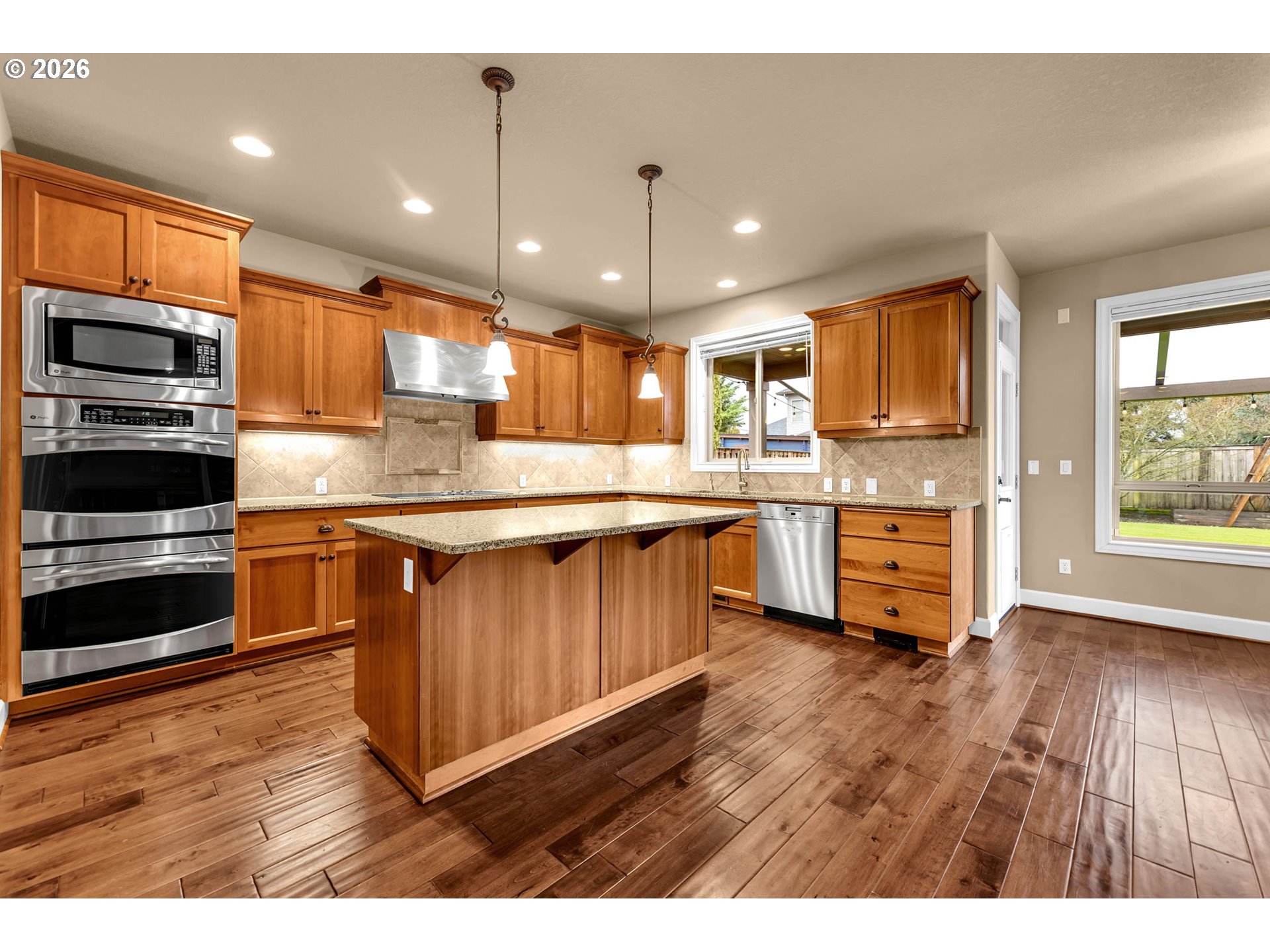 2803 Northeast 173rd Street Ridgefield, WA 98642 - Photo 16 of 48 Kitchen