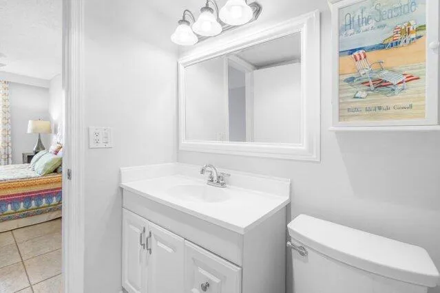 $219,000 | 2016 South Federal Highway, Unit E408, Boynton Beach, FL 33435