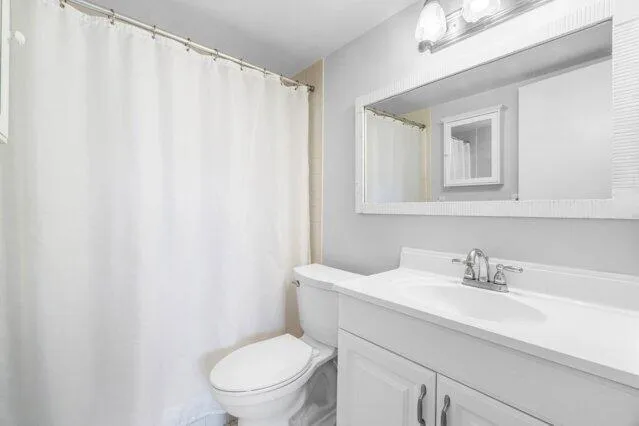 $219,000 | 2016 South Federal Highway, Unit E408, Boynton Beach, FL 33435