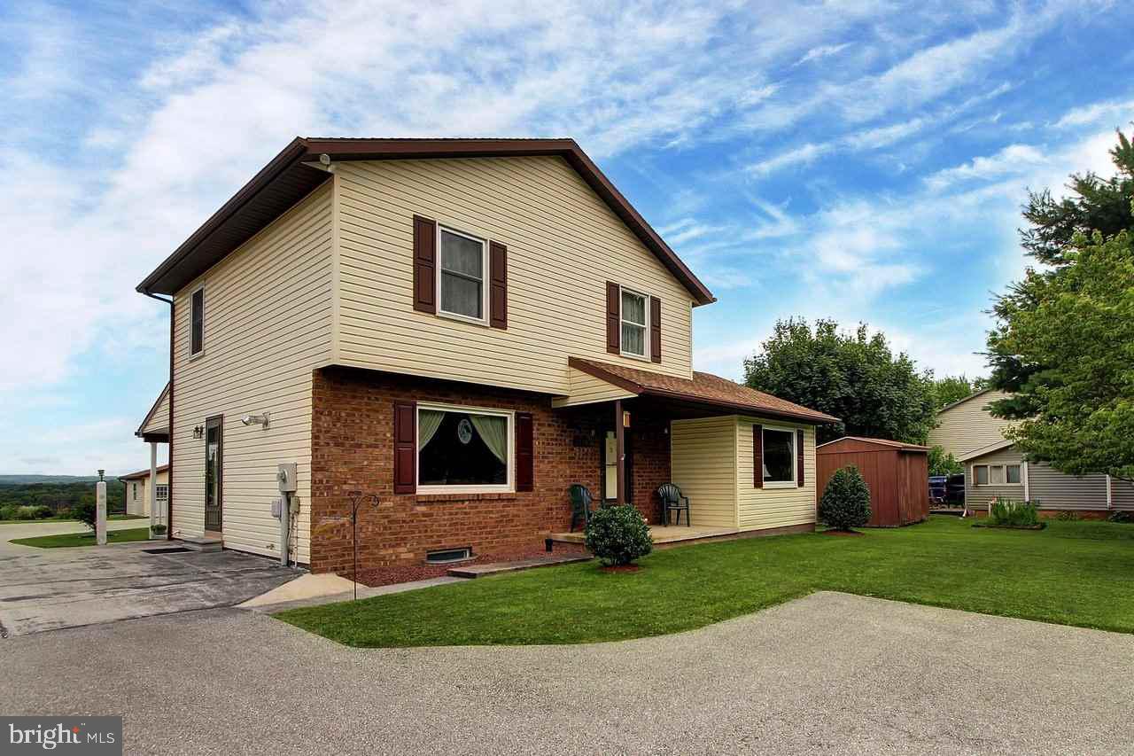 2370 Grandview Road Hanover, PA 17331 - Photo 2 of 36