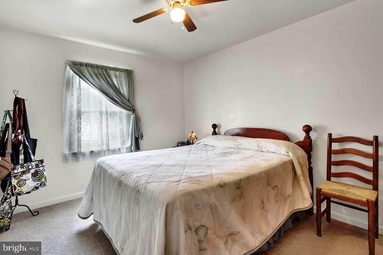2370 Grandview Road Hanover, PA 17331 - Photo 16 of 36