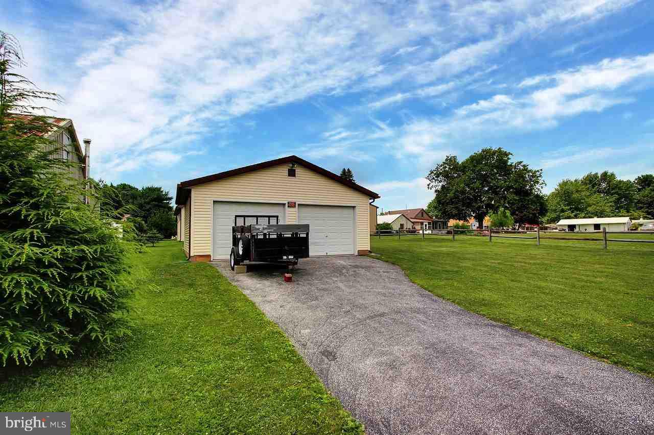 2370 Grandview Road Hanover, PA 17331 - Photo 33 of 36