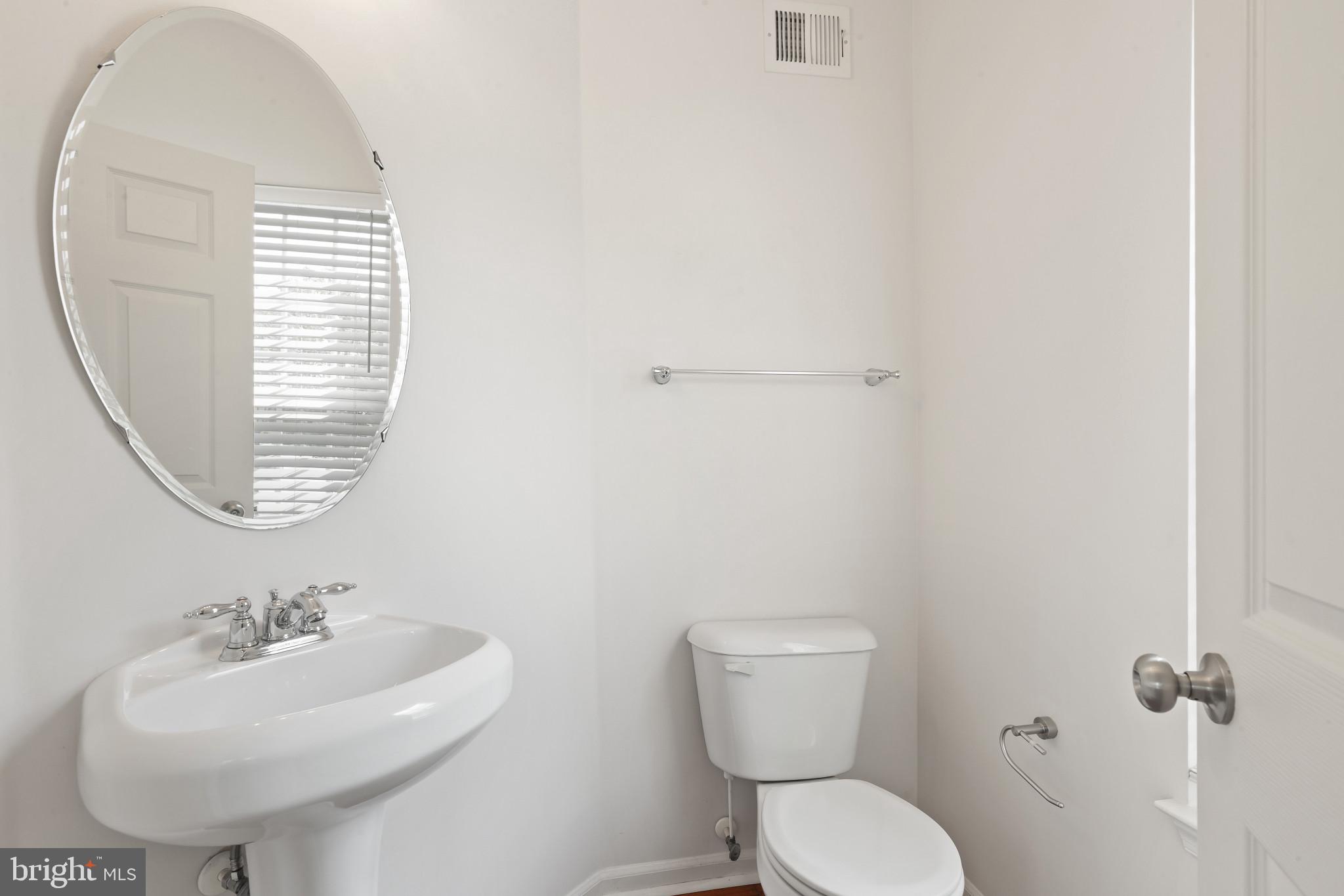 6884 Tasker Falls, Unit 107 Elkridge, MD 21075 - Photo 8 of 41