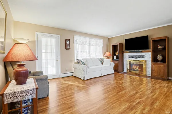 $230,000 | 1223 West 200 South, Warsaw, IN 46580