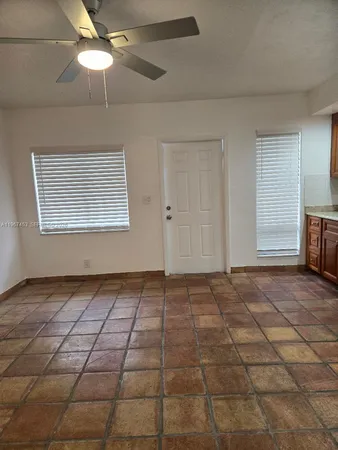 $1,928 | 3475 Southwest 1st Avenue, Unit 14, Miami, FL 33145