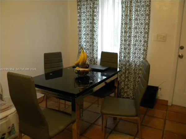 $1,928 | 3475 Southwest 1st Avenue, Unit 14, Miami, FL 33145