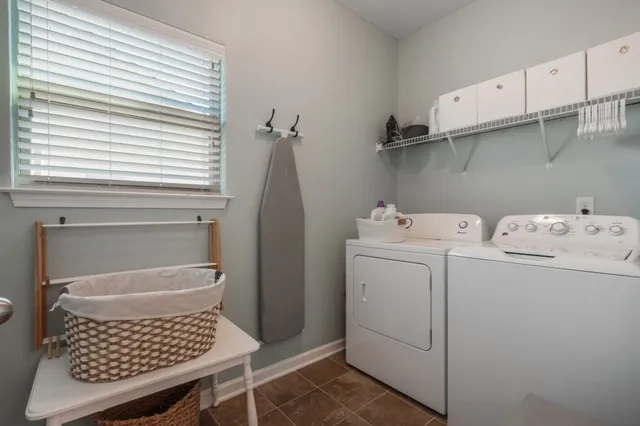 $463,700 | 2105 Longhunter Chase Drive, Spring Hill, TN 37174