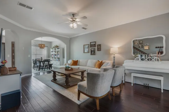 $463,700 | 2105 Longhunter Chase Drive, Spring Hill, TN 37174