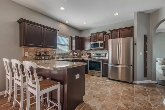 $463,700 | 2105 Longhunter Chase Drive, Spring Hill, TN 37174