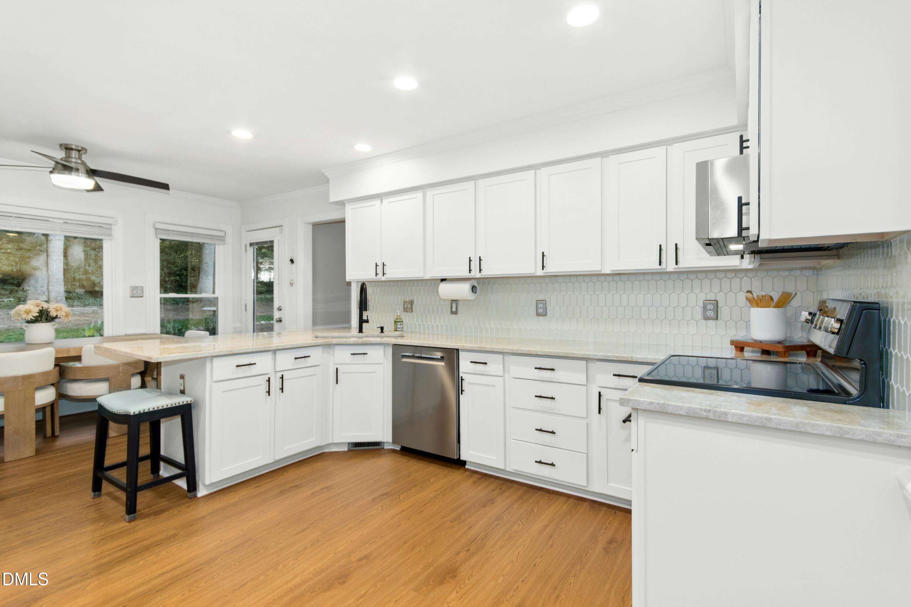 117 Ridgepath Way Cary, NC 27511 - Photo 6 of 22 Gallery Image 6