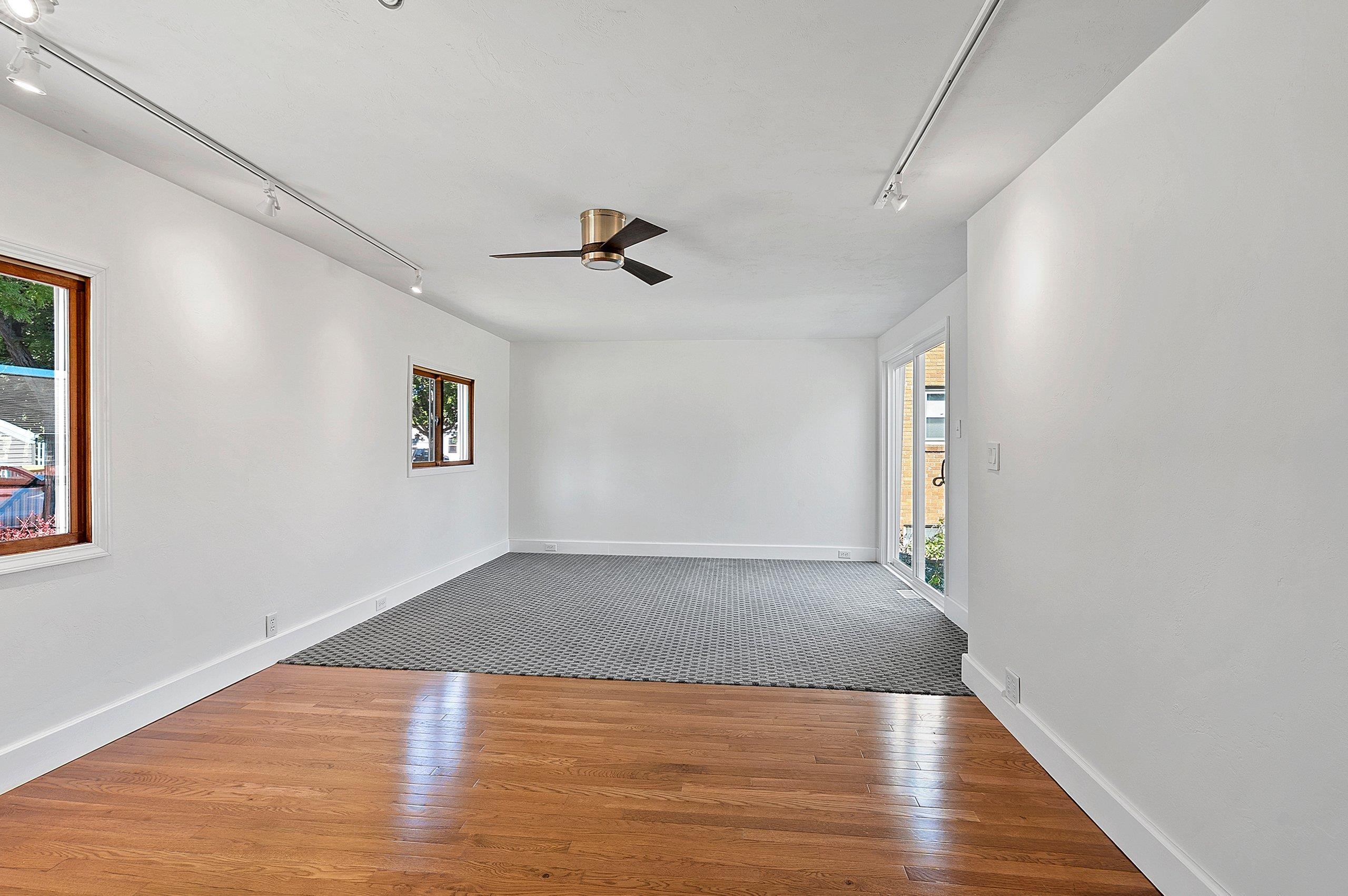 712 East 3rd Street Kimberly, WI 54136 - Photo 11 of 45
