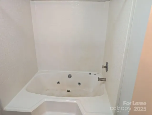 $1,695 | 1560 Hunt Club Court, Rock Hill, SC 29732