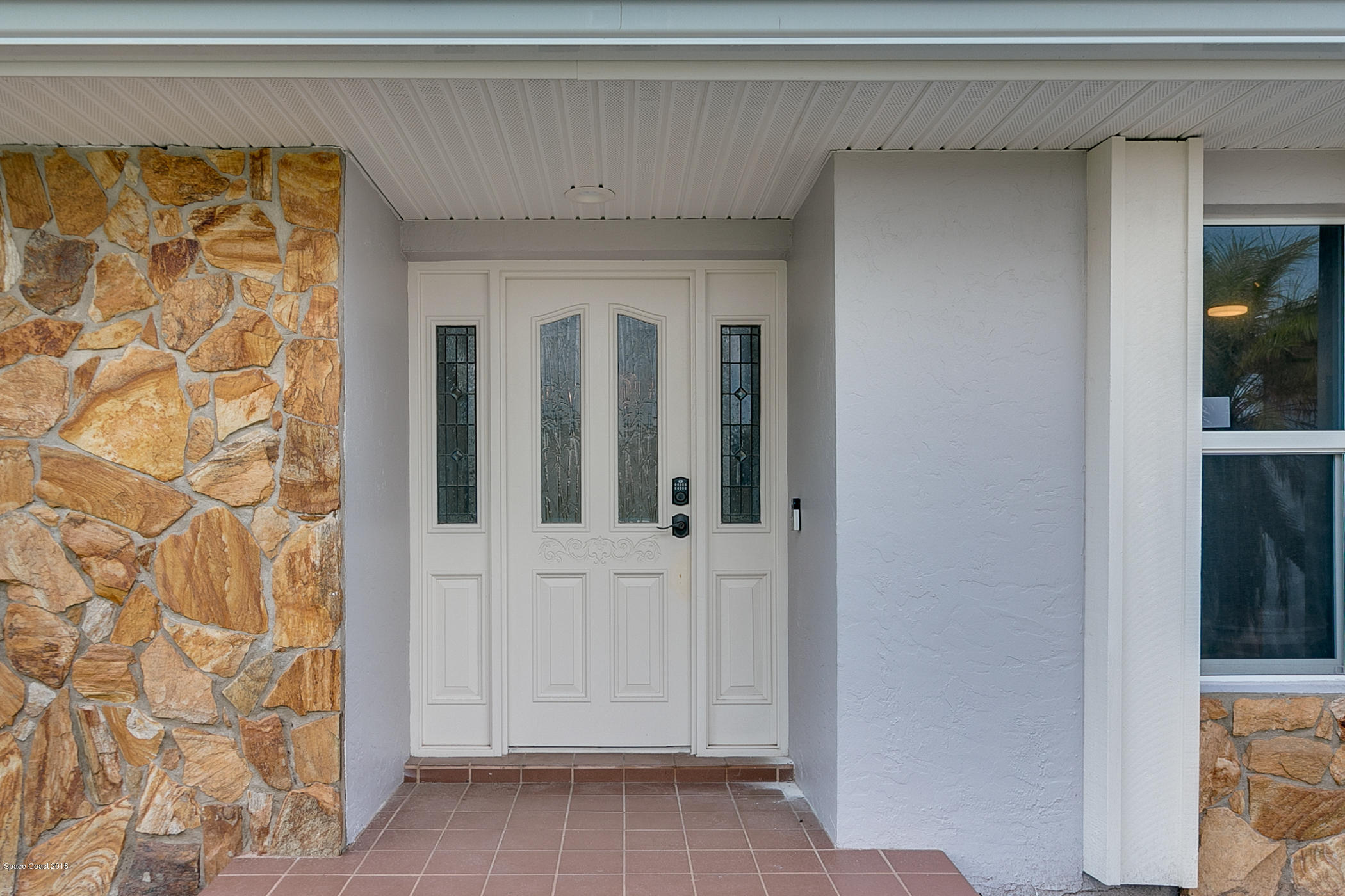 415 Coach Road Satellite Beach, FL 32937 - Photo 4 of 28 04_415CoachRoad9296