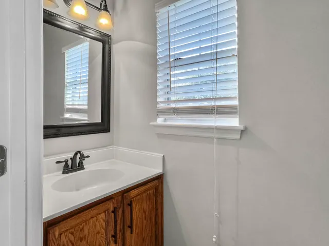 $2,700 | 4080 Laurelwood Drive, Charleston, SC 29414