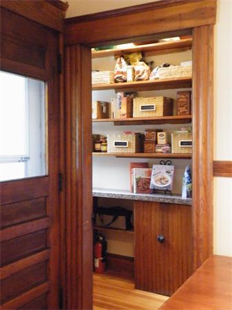 11 Lyman Road, Unit B Northampton, MA 01060 - Photo 7 of 15 Gallery Image 7