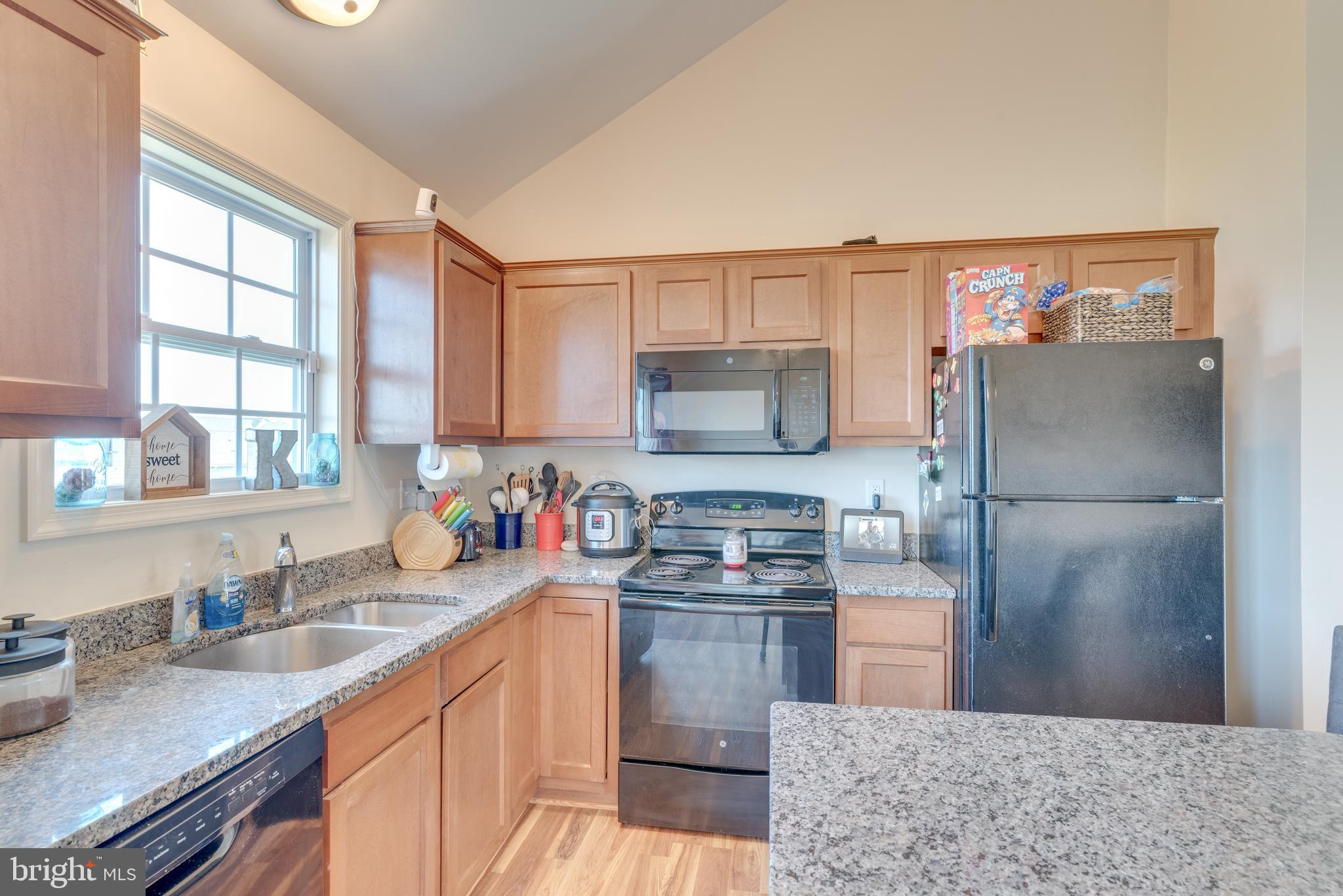 72 Gibson Road Inwood, WV 25428 - Photo 16 of 57 The beautiful maple stained cabinetry