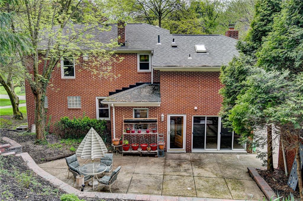 114 Cherry Valley Road Pittsburgh, PA 15221 - Photo 22 of 25 Gallery Image 22