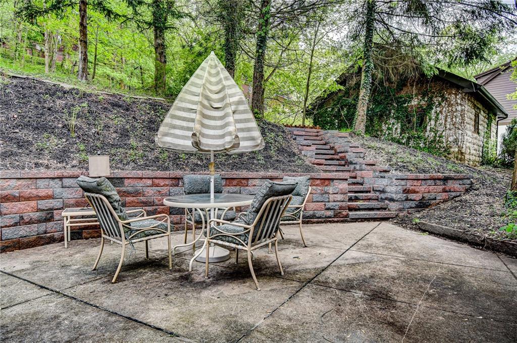 114 Cherry Valley Road Pittsburgh, PA 15221 - Photo 23 of 25 Gallery Image 23