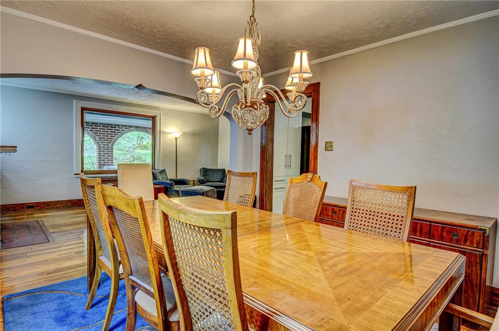 114 Cherry Valley Road Pittsburgh, PA 15221 - Photo 5 of 25 Gallery Image 5