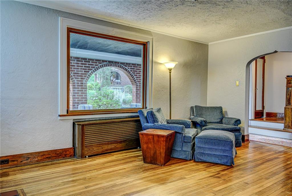 114 Cherry Valley Road Pittsburgh, PA 15221 - Photo 9 of 25 Gallery Image 9