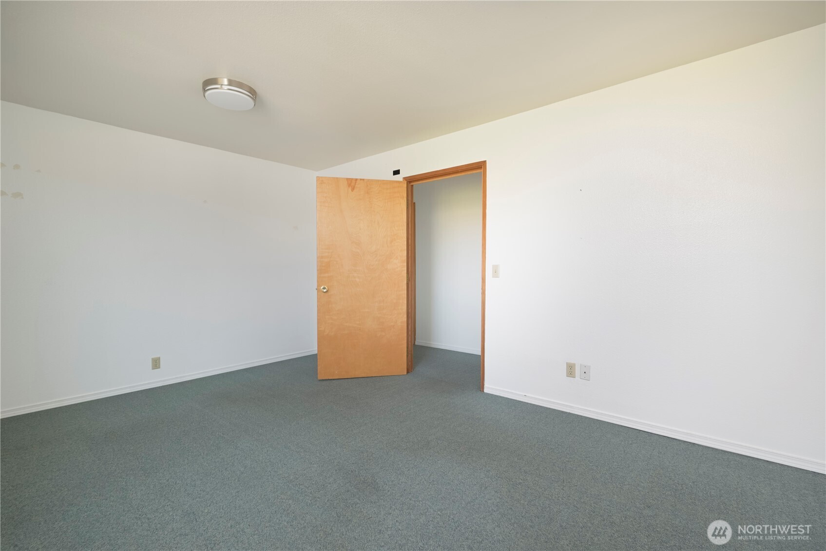 1121 Southeast Dock Street Oak Harbor, WA 98277 - Photo 16 of 28 a view of an empty room