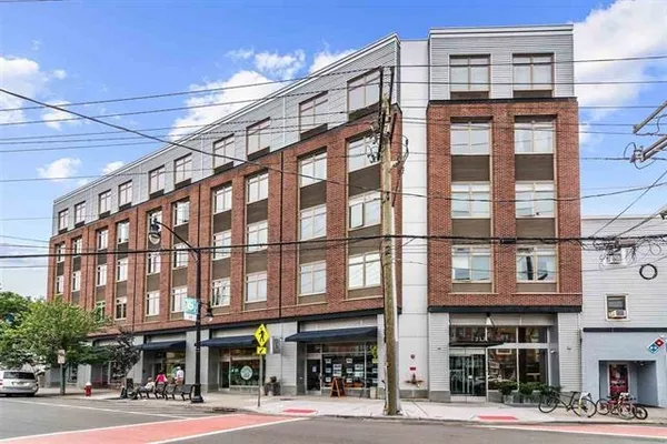 $2,950 | 217 Newark Avenue, Unit 307, Jersey City, NJ 07302