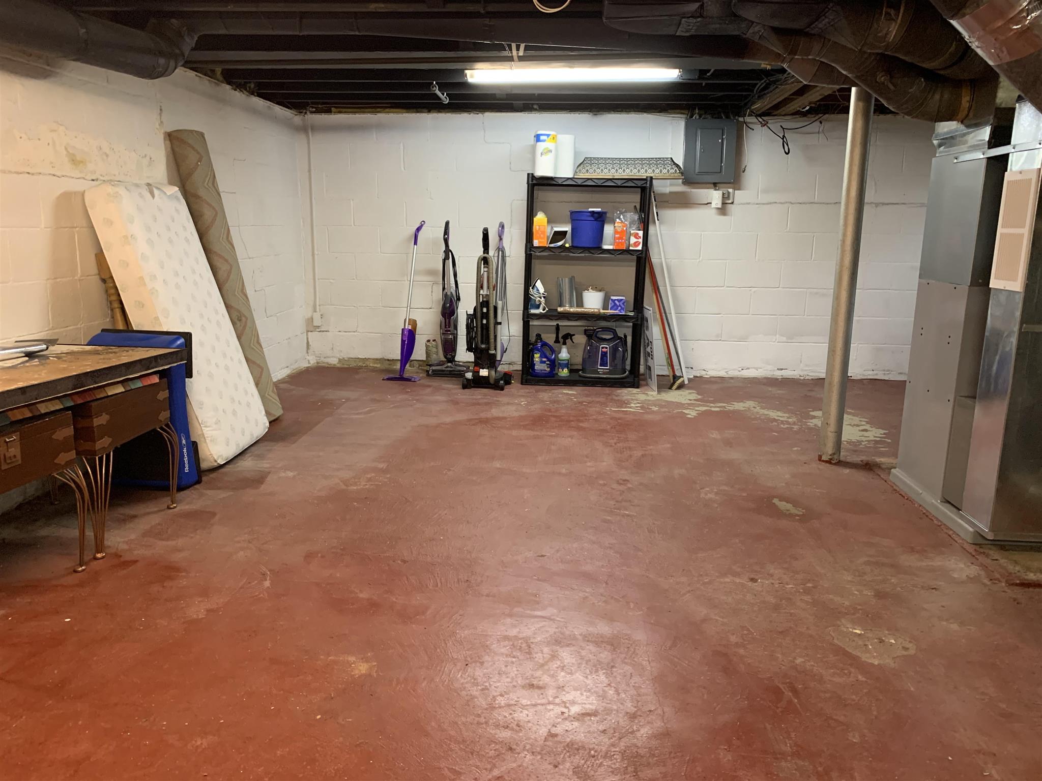 409 Kingston Road Kokomo, IN 46901 - Photo 16 of 18 Gallery Image 16