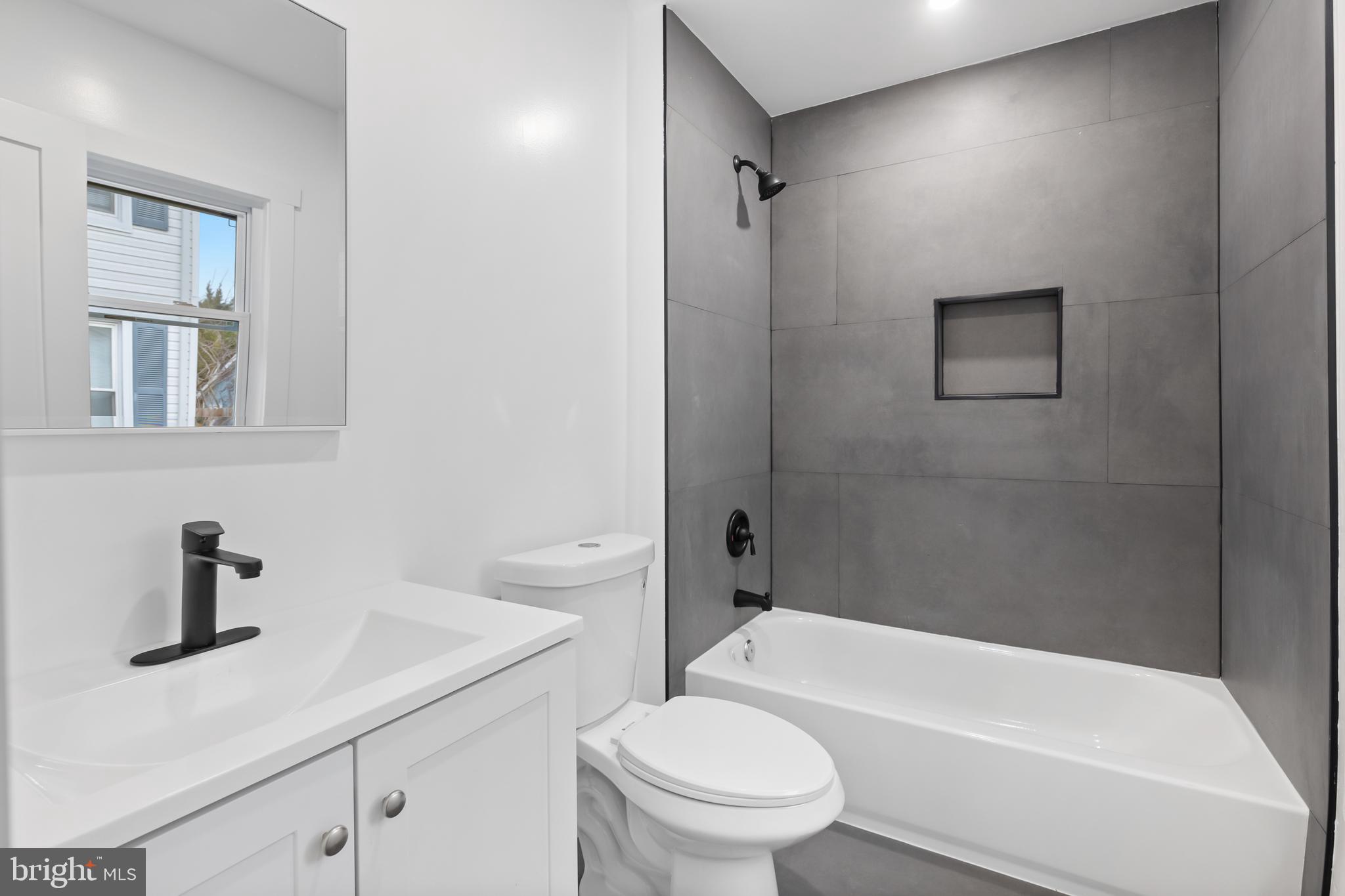 37 4th Street Laurel, MD 20707 - Photo 18 of 35