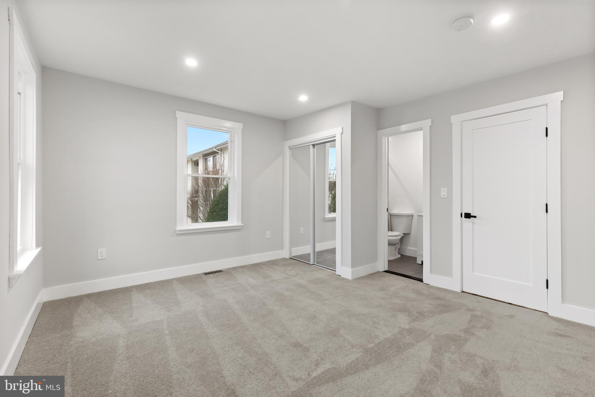 37 4th Street Laurel, MD 20707 - Photo 23 of 35