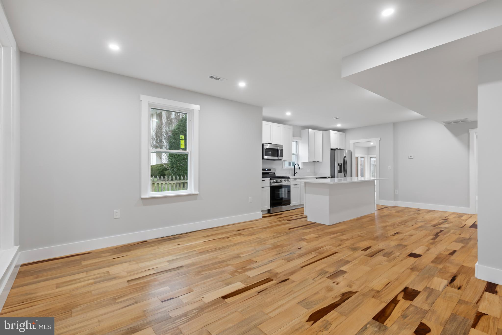 37 4th Street Laurel, MD 20707 - Photo 8 of 35