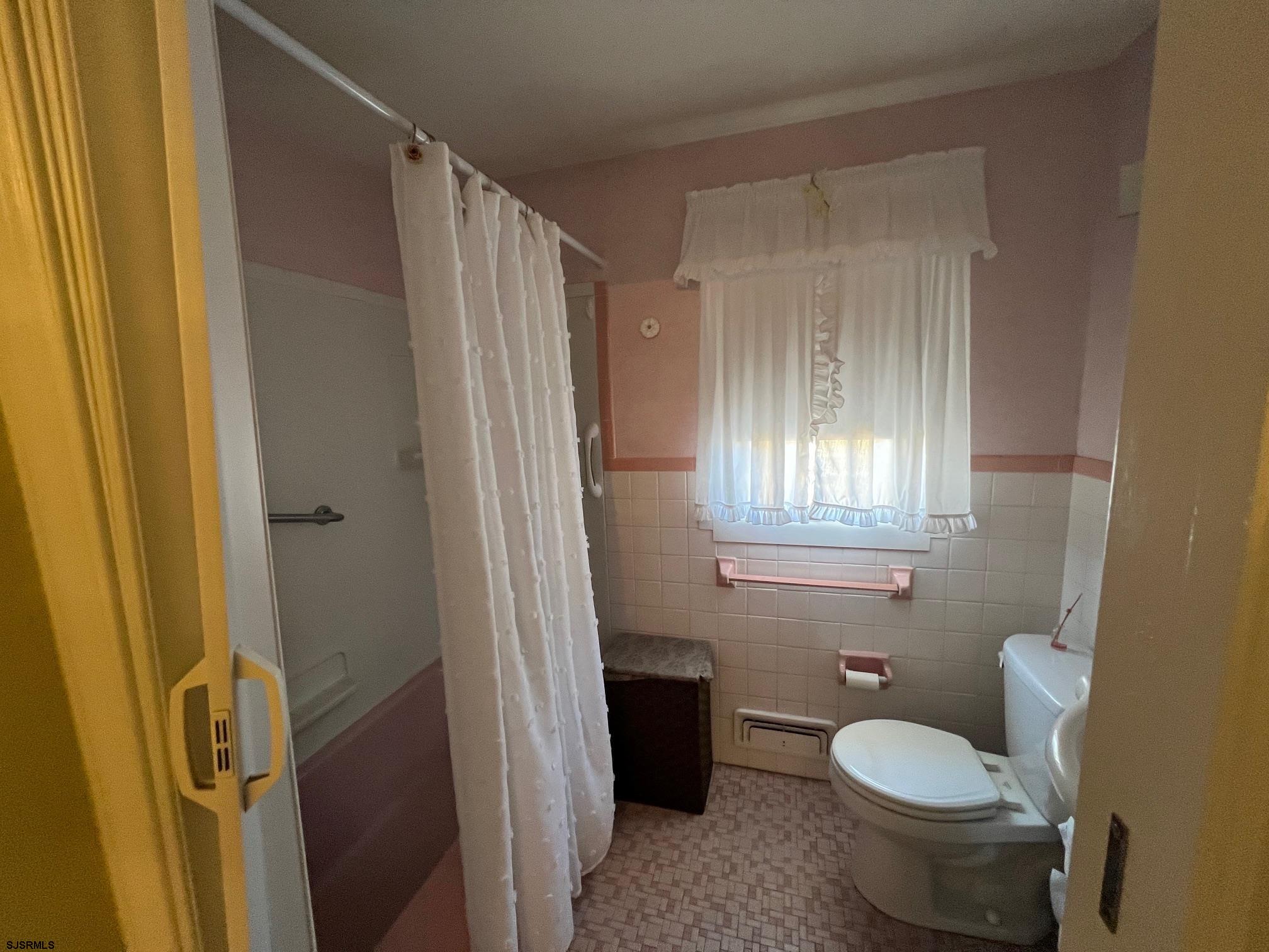 5 Haverford Road Somers Point, NJ 08244 - Photo 8 of 25 Gallery Image 8