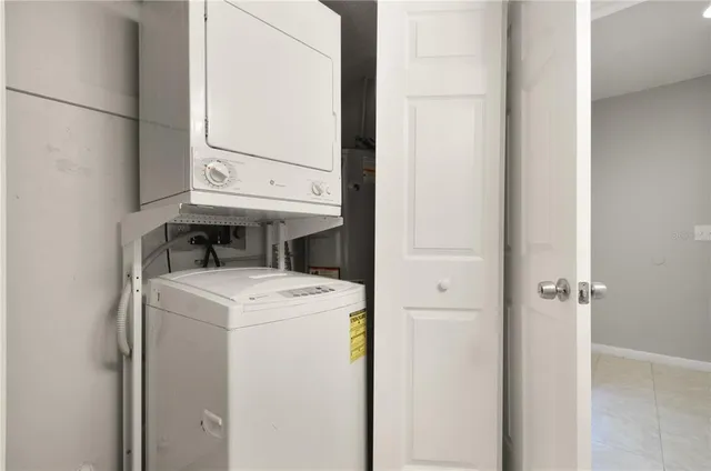 $170,000 | 6114 Peregrine Avenue, Unit D03, Orlando, FL 32819