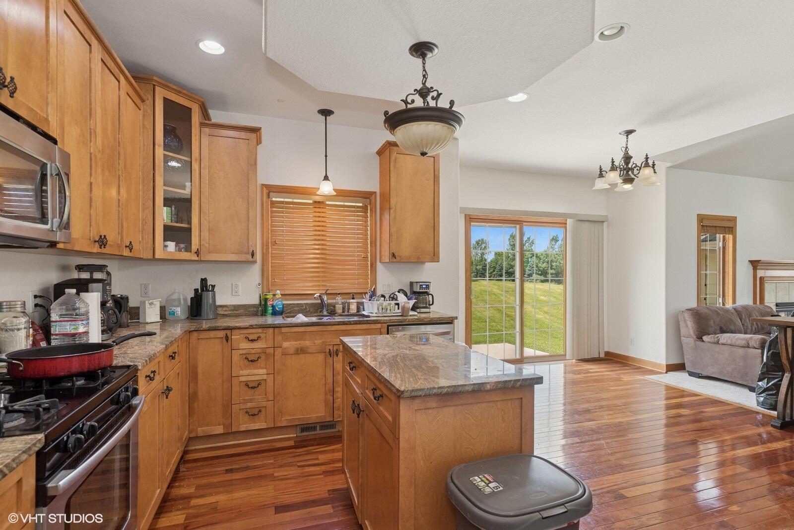 3626 Haymeadow Road Caledonia, WI 53126 - Photo 16 of 23 Kichen view no.2