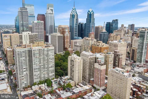 a picture of city view