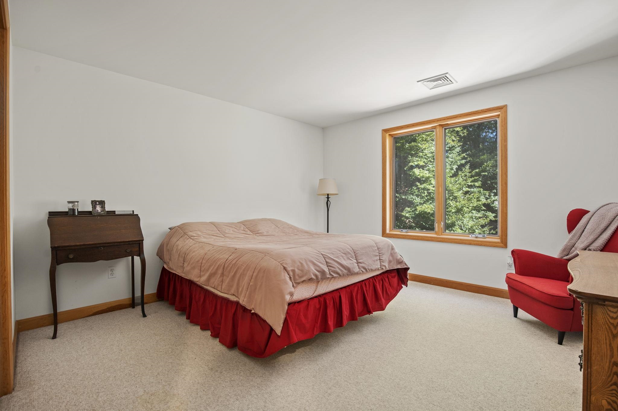51 Willow Road East Kingston, NH 03827 - Photo 26 of 40